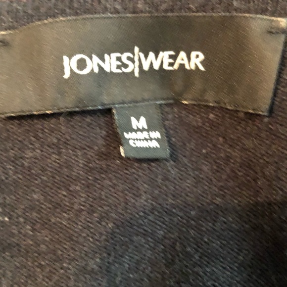 AHH RUFFLES!!! ❤️❤️❤️ - Picture 2 of 4